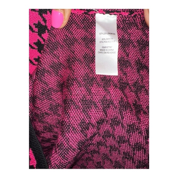 Jolie & Joy Pink & Black Houndstooth Sweater Dress | Size L | NWT - Picture 6 of 6